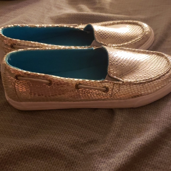 Sperry's - Picture 2 of 3